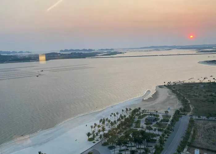 Apartment Bayside Bliss By A La Carte Ocean View Ha Long